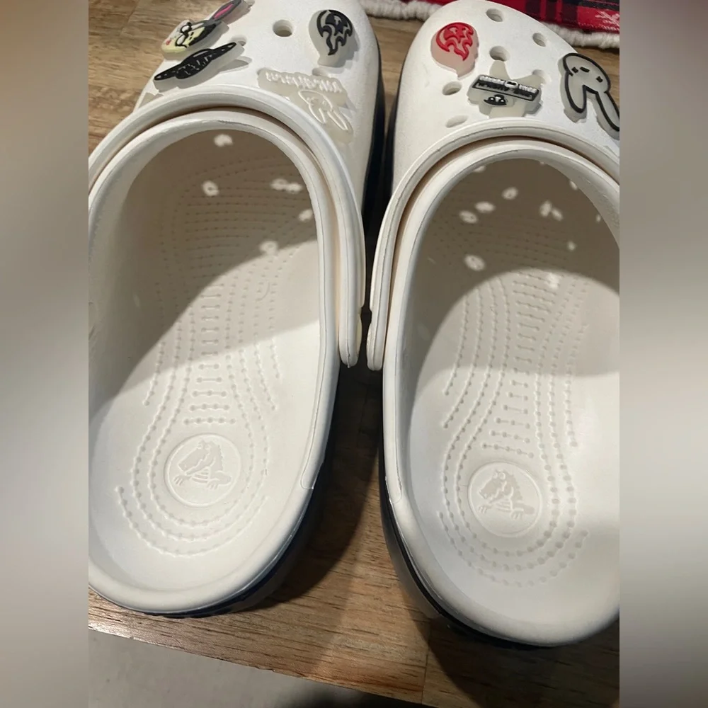 CROCS - Picture 6 of 8